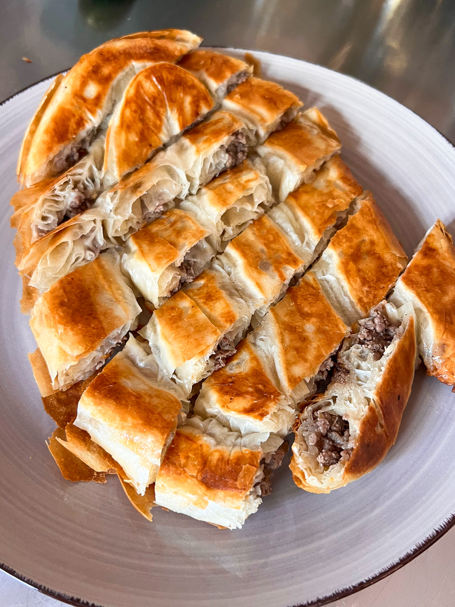 Burek / Rindshackfleisch